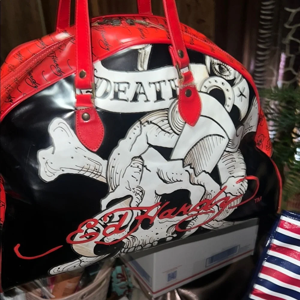 Ed Hardy White and Red Tattoo-Inspired Tote - Picture 5 of 8